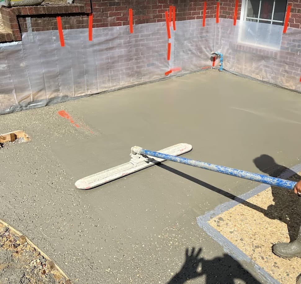 Textured pool deck resurfacing